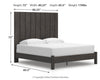 Fraluna King Panel Bed