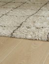 Wrenlow 5' x 7' Rug - Cream/Brown