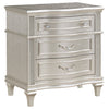 Evangeline 4-piece Queen Bedroom Set Silver Oak — product view 5